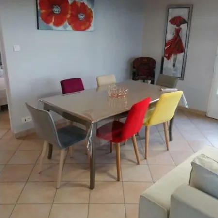 Papillon, 7 La Vionniere Appartement *