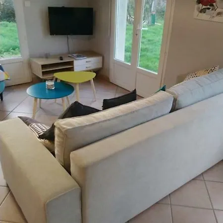 Papillon, 7 La Vionniere Appartement