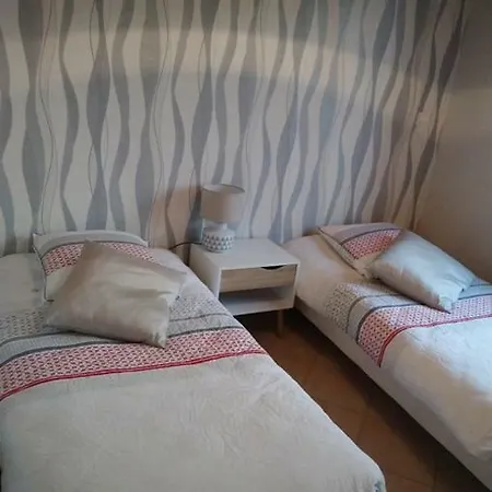 Appartement Papillon, 7 La Vionniere Montsurvent